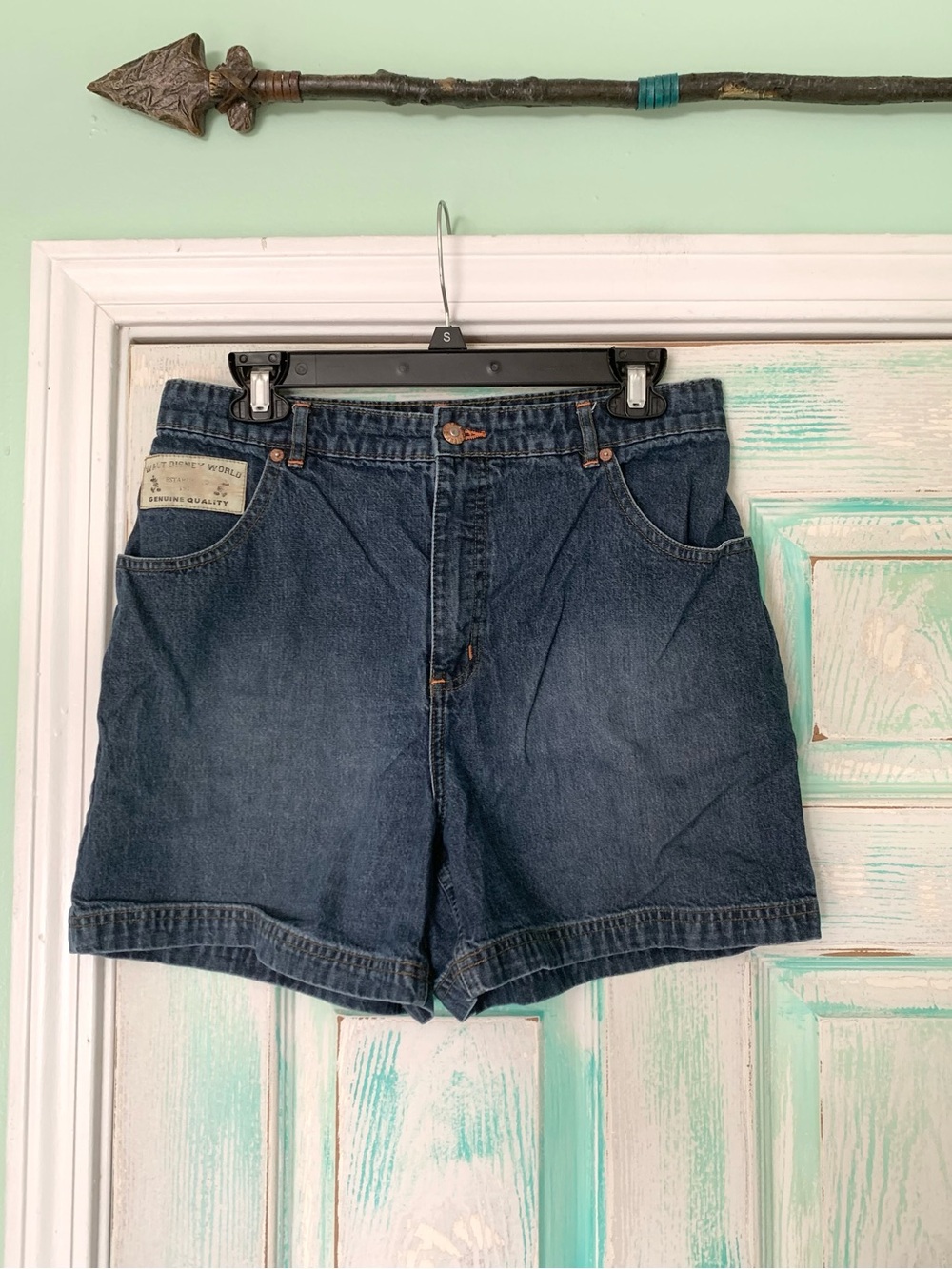 Vintage Walt Disney World Denim Blue Jean Shorts Size 10